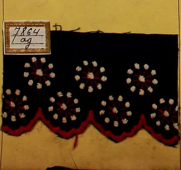 An illustration from Sample book of French embroidery, 1850?, 1850, leaf 15