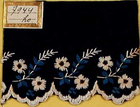 An illustration from Sample book of French embroidery, 1850?, 1850, leaf 24