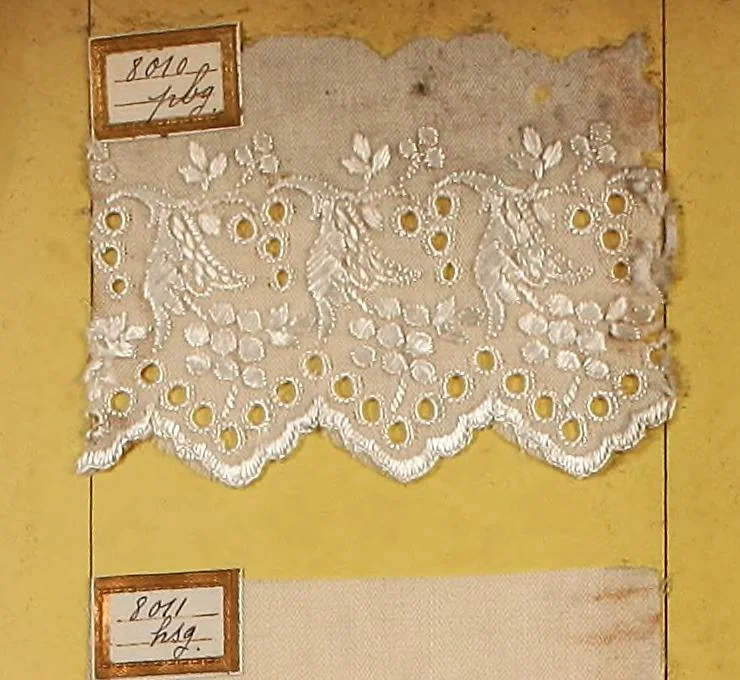 An illustration from Sample book of French embroidery, 1850?, 1850, leaf 32