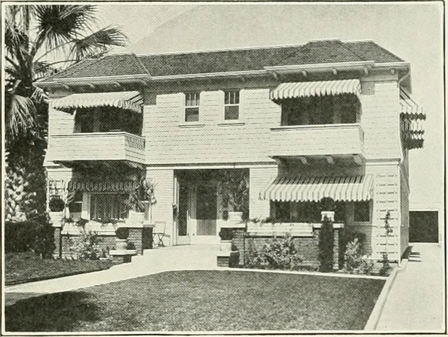 An illustration from De luxe flats : a book on flats and duplex homes ; showing the latest advance designs of this particular type of architecture, published to meet the requirements of all those who desire to study the flat or duplex home in its latest development., 1920, leaf 22