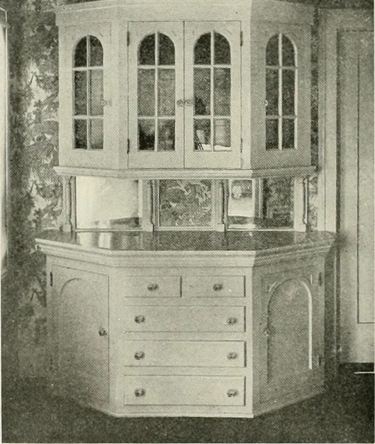 An illustration from De luxe flats : a book on flats and duplex homes ; showing the latest advance designs of this particular type of architecture, published to meet the requirements of all those who desire to study the flat or duplex home in its latest development., 1920, leaf 35