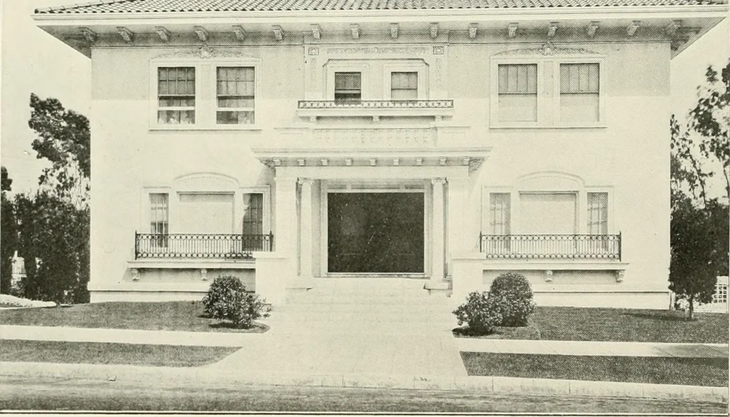 An illustration from De luxe flats : a book on flats and duplex homes ; showing the latest advance designs of this particular type of architecture, published to meet the requirements of all those who desire to study the flat or duplex home in its latest development., 1920, leaf 9