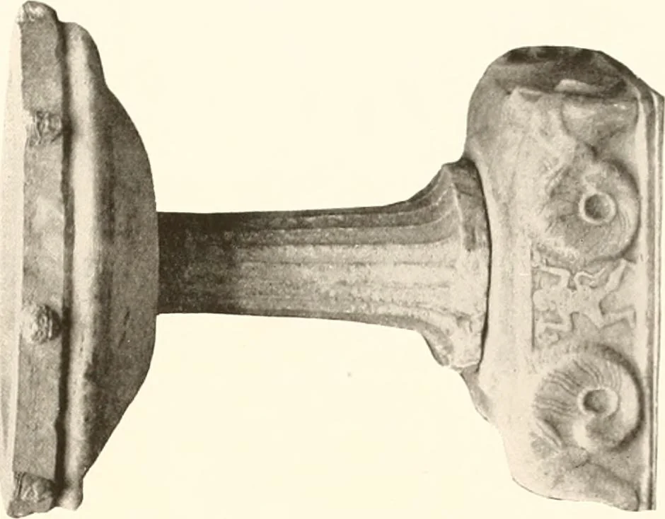 An illustration from De luxe illustrated catalogue of the treasures and antiquities illustrating the golden age of Italian art, belonging to the famous expert and antiquarian, Signor Stefano Bardini, of Florence, Italy;, 1918, leaf 318