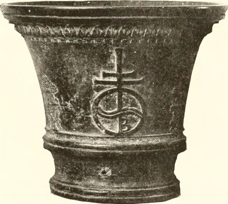 An illustration from De luxe illustrated catalogue of the treasures and antiquities illustrating the golden age of Italian art, belonging to the famous expert and antiquarian, Signor Stefano Bardini, of Florence, Italy;, 1918, leaf 42