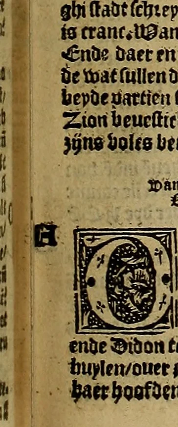 An illustration from Den Bibel, met grooter neersticheyt gecorrigeert : eñ op die canten gheset den ouderdom der werelt : ende hoe lange die gheschiedenissen ende historien der Bibelen elck int zijn voor Christus gheboorte gheweest zijn : ende daer bi vergadert wt fasciculus temporum, ende wt dye cronike va alder werelt, die principael historie der machtiger heydenscher conincrijcke, daer die heylige scrift oock dickwils af vermaent, tot een claerder verstant der Bibelscher historien : ende oock een onderscheyt der tijden te hebben, 1535, leaf 422