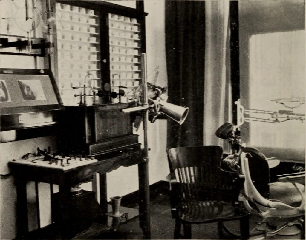An illustration from Dental and oral radiography : a text book for students and practitioners of dentistry, 1916, leaf 99