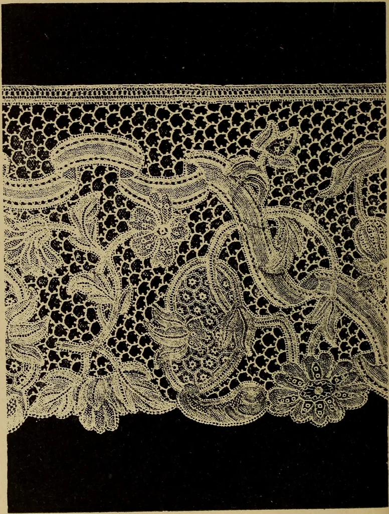 An illustration from Dentelles et guipures : anciennes et modernes, imitations ou copies. Varieté des genres et des points. 52 portraits documentaires, 249 échantillons de dentelles, collerettes, fraises, manchettes, rabats, etc., 1904, leaf 210