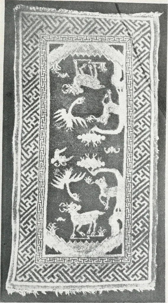 An illustration from Der chinesische Teppich, 1921, leaf 82