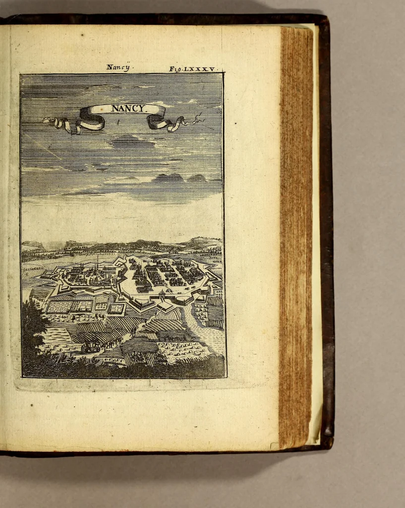 An illustration from Description de l'univers, : contenant les differents systemes du monde, les cartes generales & particulieres de la geographie ancienne & moderne : les plans & les profils des principales villes & des autres lieux plus considerables de la terre; avec les portraits des souverains qui y commandent, leurs blasons, titres & livrées : et les mœurs, religions, gouvernemens & divers habillemens de chaque nation. Dediée au roy., 1685, leaf 323