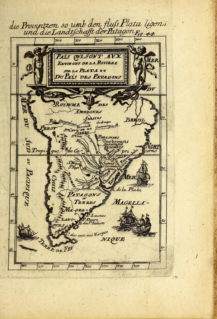 An illustration from Description de l'univers, : contenant les differents systemes du monde, les cartes generales & particulieres de la geographie ancienne & moderne : les plans & les profils des principales villes & des autres lieux plus considerables de la terre; avec les portraits des souverains qui y commandent, leurs blasons, titres & livrées : et les mœurs, religions, gouvernemens & divers habillemens de chaque nation. Dediée au roy., 1685, leaf 493