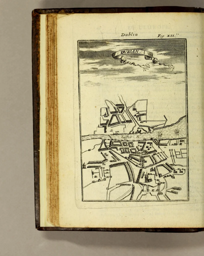 An illustration from Description de l'univers, : contenant les differents systemes du monde, les cartes generales & particulieres de la geographie ancienne & moderne : les plans & les profils des principales villes & des autres lieux plus considerables de la terre; avec les portraits des souverains qui y commandent, leurs blasons, titres & livrées : et les mœurs, religions, gouvernemens & divers habillemens de chaque nation. Dediée au roy., 1685, leaf 84