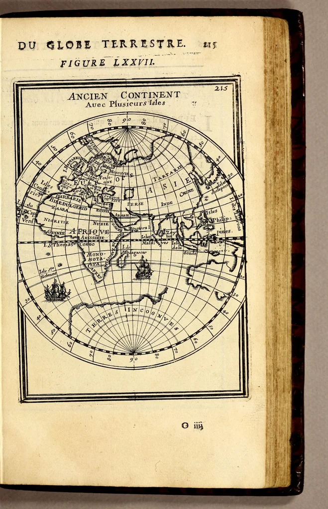 An illustration from Description de l'univers, : contenant les differents systêmes du monde, les cartes generales & particulieres de la geographie ancienne & moderne : les plans & les profils des principales villes & des autres lieux plus considerables de la terre ; avec les portraits des souverains qui y commandent, leurs blasons, titres & livrées : et les mœurs, religions, gouvernemens & divers habillemens de chaque nation. Dediee au roy., 1683, leaf 245