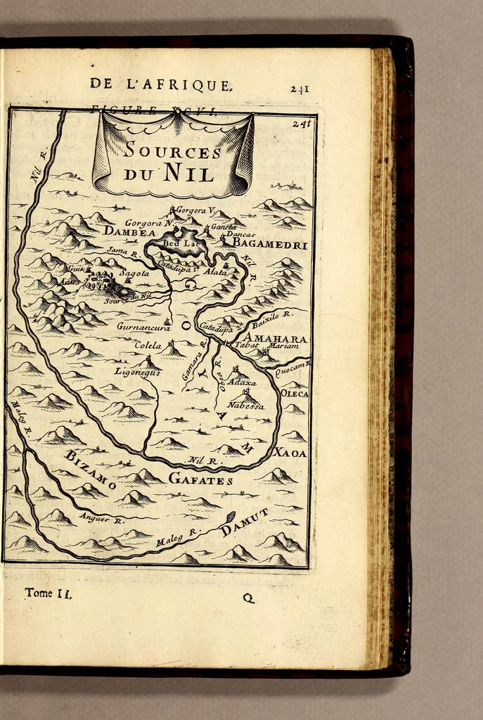 An illustration from Description de l'univers, : contenant les differents systêmes du monde, les cartes generales & particulieres de la geographie ancienne & moderne : les plans & les profils des principales villes & des autres lieux plus considerables de la terre ; avec les portraits des souverains qui y commandent, leurs blasons, titres & livrées : et les mœurs, religions, gouvernemens & divers habillemens de chaque nation. Dediee au roy., 1683, leaf 259