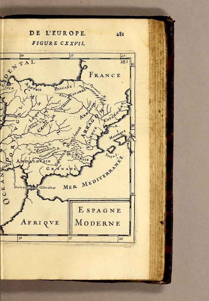 An illustration from Description de l'univers, : contenant les differents systêmes du monde, les cartes generales & particulieres de la geographie ancienne & moderne : les plans & les profils des principales villes & des autres lieux plus considerables de la terre ; avec les portraits des souverains qui y commandent, leurs blasons, titres & livrées : et les mœurs, religions, gouvernemens & divers habillemens de chaque nation. Dediee au roy., 1683, leaf 299
