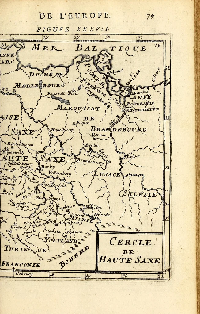An illustration from Description de l'univers, : contenant les differents systêmes du monde, les cartes generales & particulieres de la geographie ancienne & moderne : les plans & les profils des principales villes & des autres lieux plus considerables de la terre ; avec les portraits des souverains qui y commandent, leurs blasons, titres & livrées : et les mœurs, religions, gouvernemens & divers habillemens de chaque nation. Dediee au roy., 1683, leaf 99
