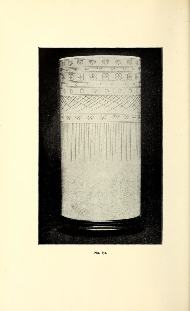 An illustration from Descriptive catalogue of an important collection of Japanese and Chinese pottery, porcelain, bronzes, brocades, prints, embroideries, kakemono, screens, ivories and gold lacquers selected by Mr. Bunkio Matsuki of Kobe, Japan, and Boston, 1898, leaf 94