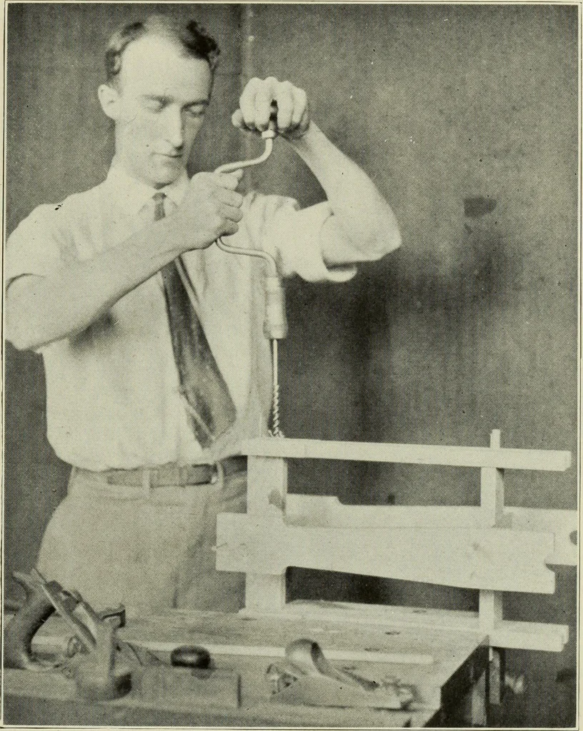 An illustration from Design and construction in wood, 1916, leaf 107