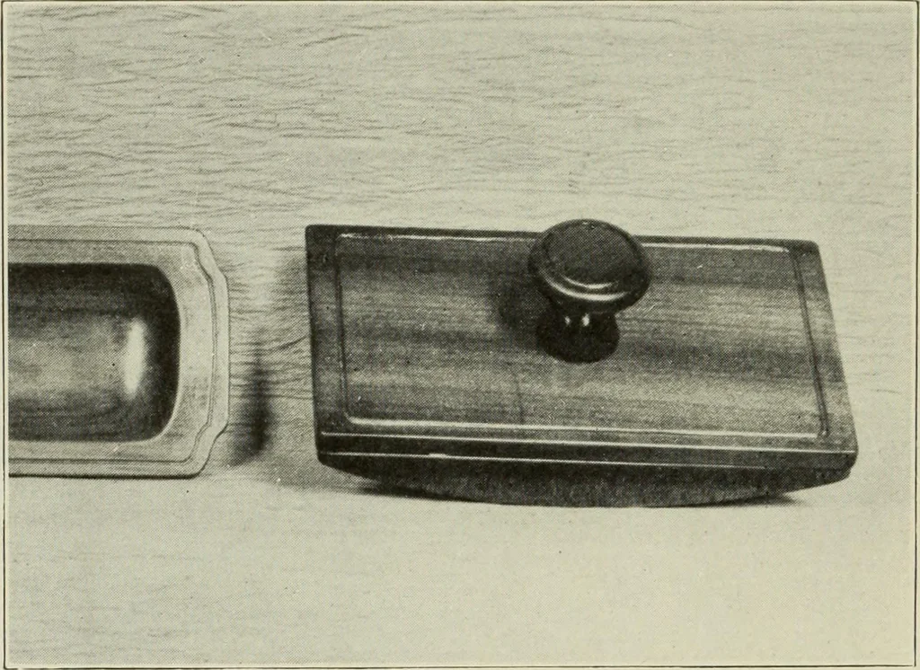 An illustration from Design and construction in wood, 1916, leaf 136