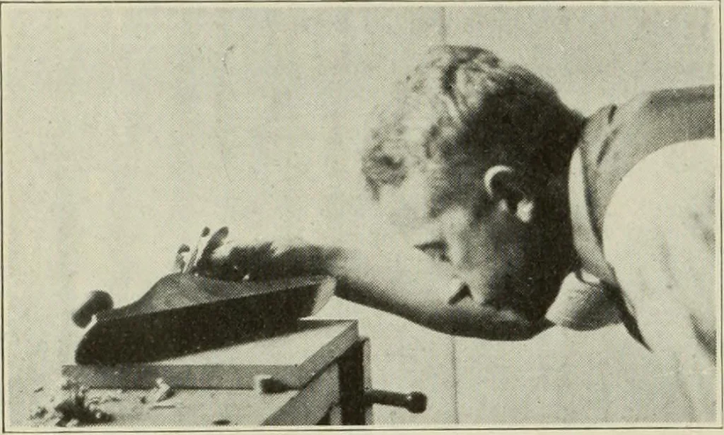An illustration from Design and construction in wood, 1916, leaf 48