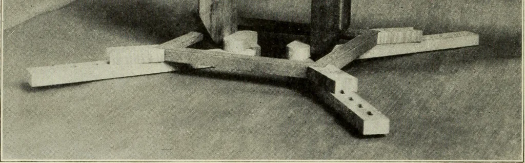 An illustration from Design and construction in wood, 1916, leaf 58
