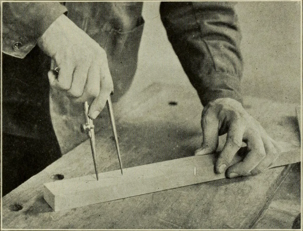 An illustration from Design and construction in wood, 1916, leaf 61