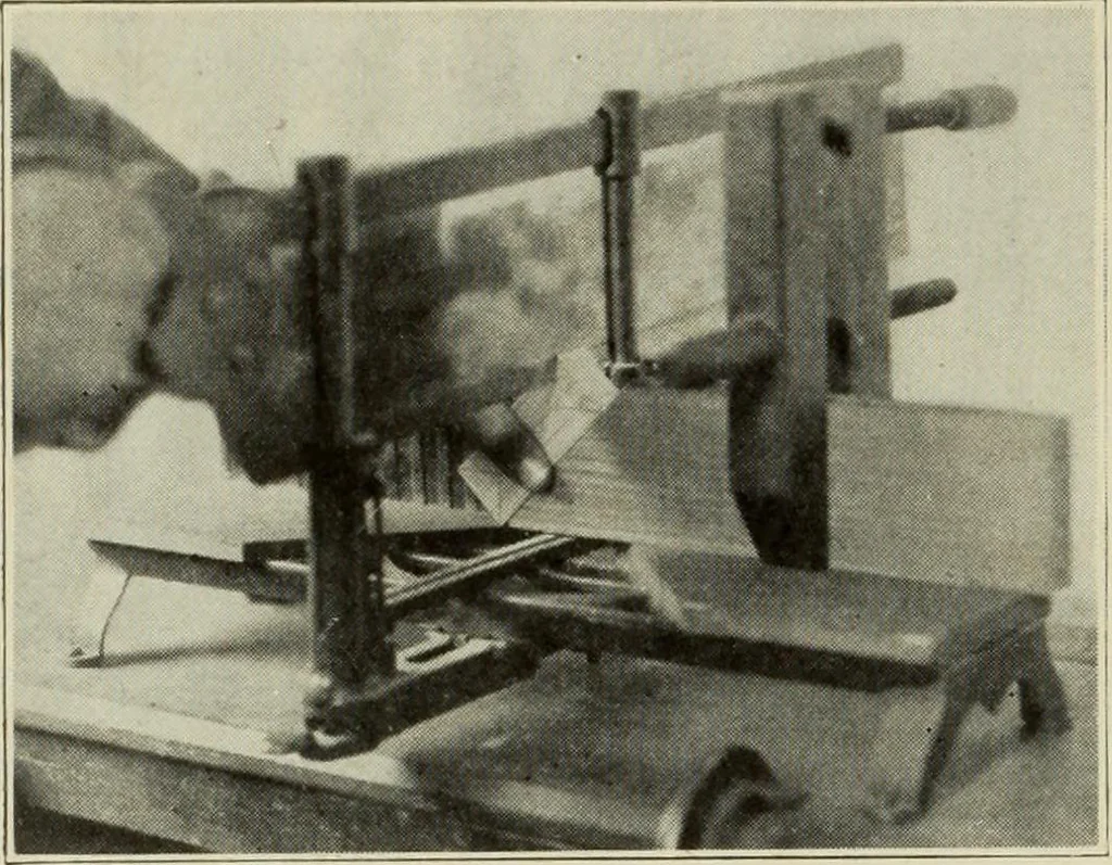 An illustration from Design and construction in wood, 1916, leaf 64
