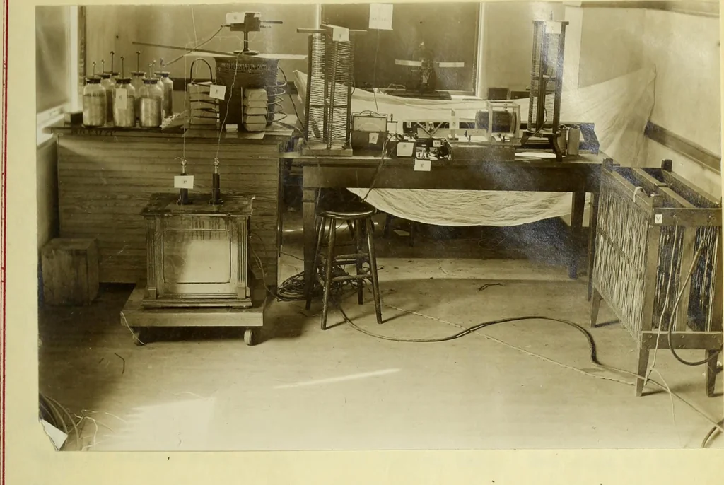 An illustration from The design and construction of a practical wireless telegraph station, 1910, leaf 47