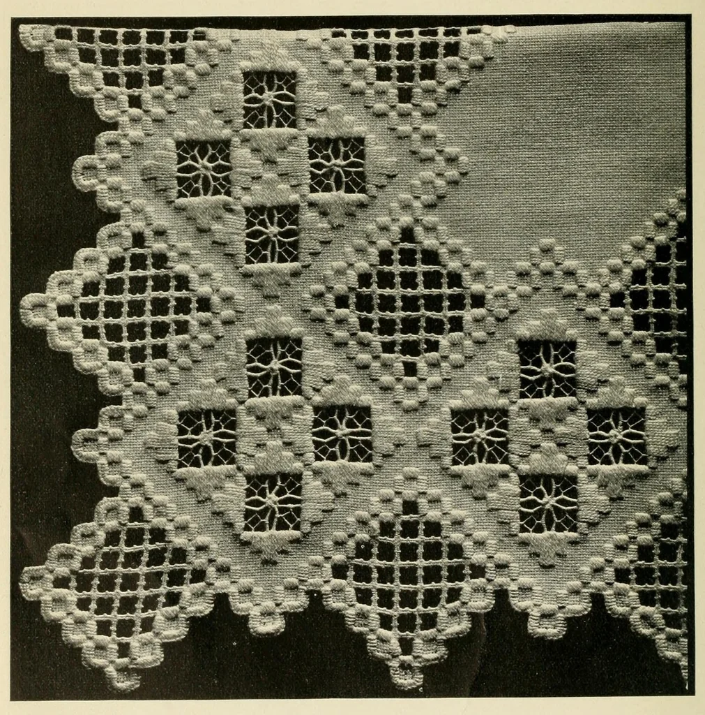 An illustration from Designs for Hardanger embroidery, 1904, leaf 14