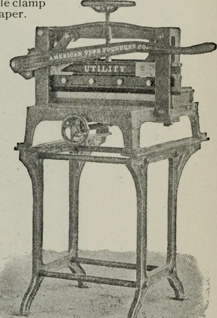 An illustration from Desk book of type specimens, borders, ornaments, brass rules and cuts : catalogue of printing machinery and printers' supplies, 1900, leaf 1070