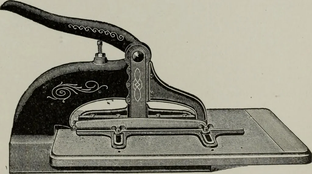 An illustration from Desk book of type specimens, borders, ornaments, brass rules and cuts : catalogue of printing machinery and printers' supplies, 1900, leaf 1100