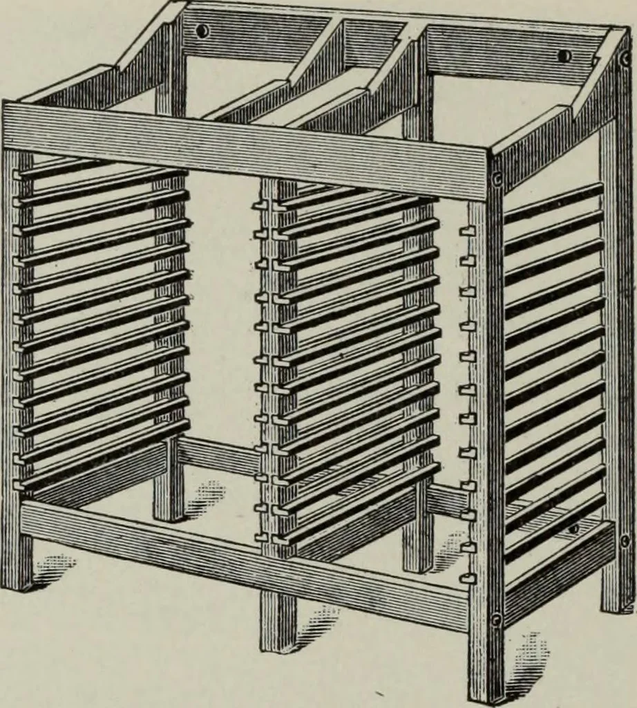 An illustration from Desk book of type specimens, borders, ornaments, brass rules and cuts : catalogue of printing machinery and printers' supplies, 1900, leaf 997