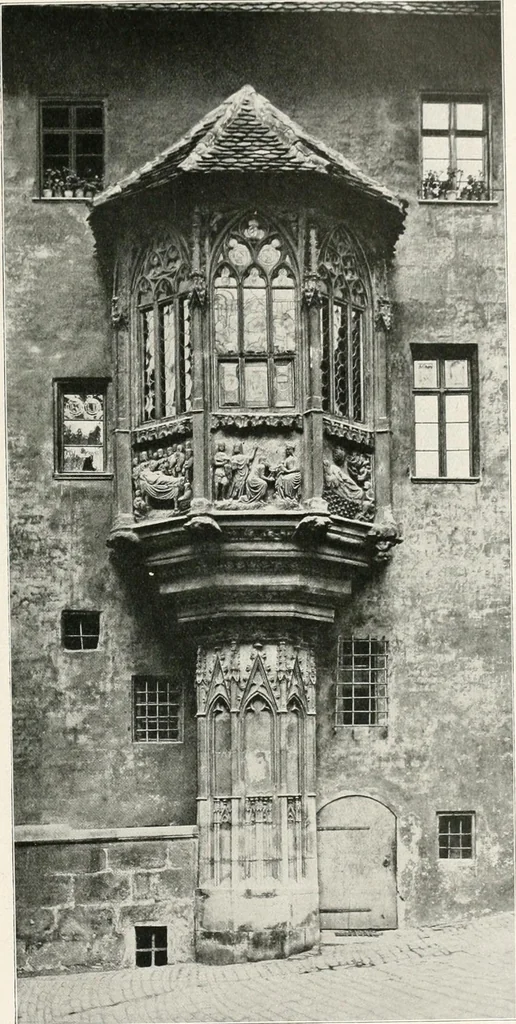 An illustration from Deutsche Baukunst des Mittelalters und der Renaissance : Old German architecture: Ancienne architecture Allemande, 1920, leaf 120