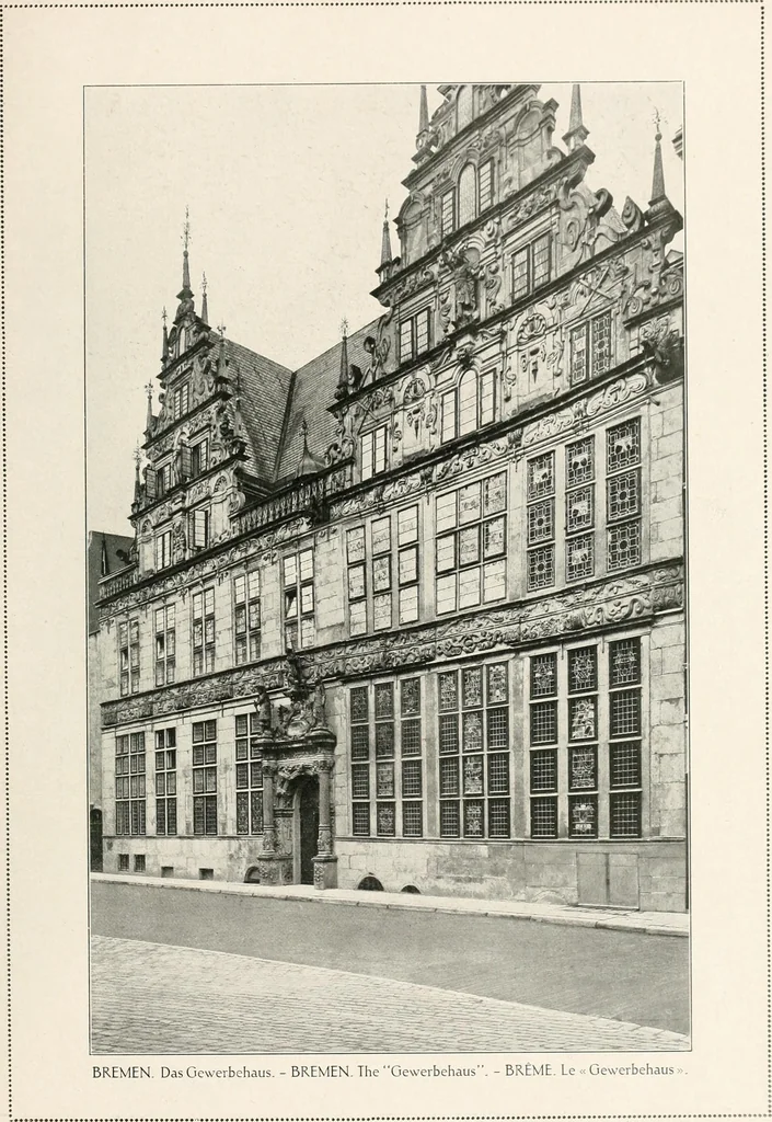 An illustration from Deutsche Baukunst des Mittelalters und der Renaissance : Old German architecture: Ancienne architecture Allemande, 1920, leaf 156