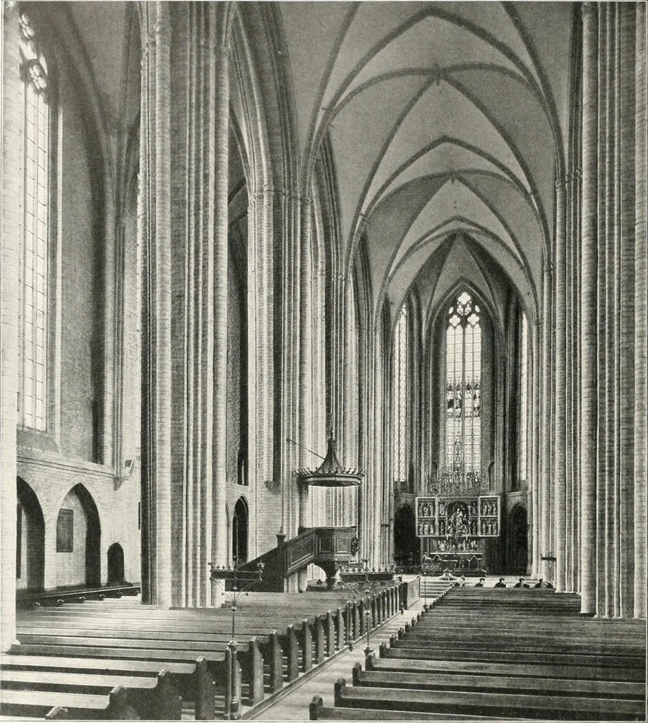 An illustration from Deutsche Baukunst des Mittelalters und der Renaissance : Old German architecture: Ancienne architecture Allemande, 1920, leaf 163
