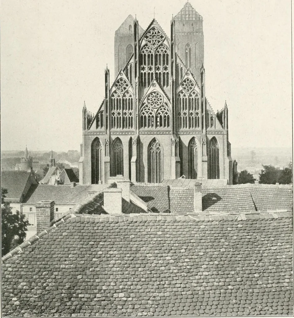 An illustration from Deutsche Baukunst des Mittelalters und der Renaissance : Old German architecture: Ancienne architecture Allemande, 1920, leaf 164