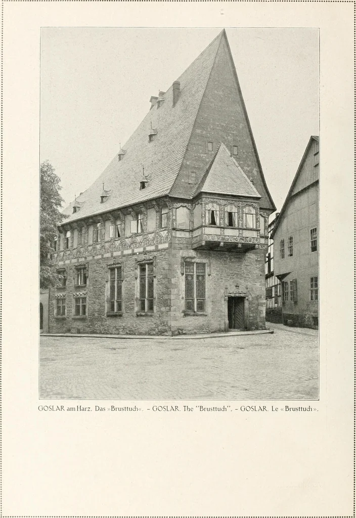 An illustration from Deutsche Baukunst des Mittelalters und der Renaissance : Old German architecture: Ancienne architecture Allemande, 1920, leaf 185