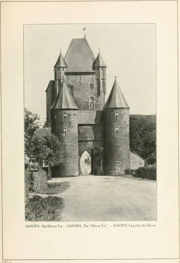 An illustration from Deutsche Baukunst des Mittelalters und der Renaissance : Old German architecture: Ancienne architecture Allemande, 1920, leaf 20