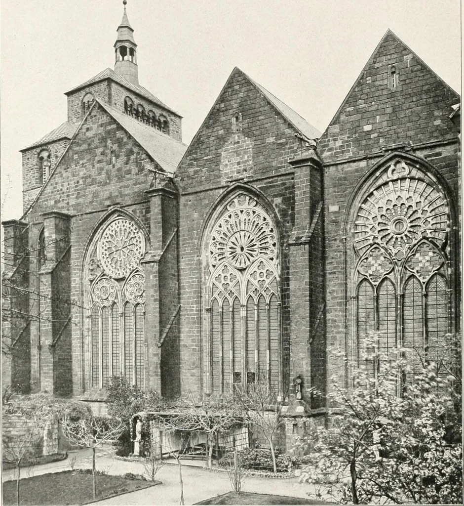 An illustration from Deutsche Baukunst des Mittelalters und der Renaissance : Old German architecture: Ancienne architecture Allemande, 1920, leaf 209