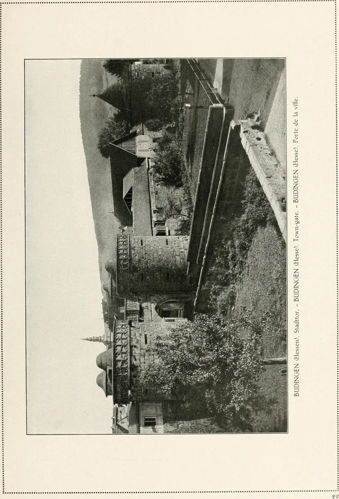 An illustration from Deutsche Baukunst des Mittelalters und der Renaissance : Old German architecture: Ancienne architecture Allemande, 1920, leaf 48