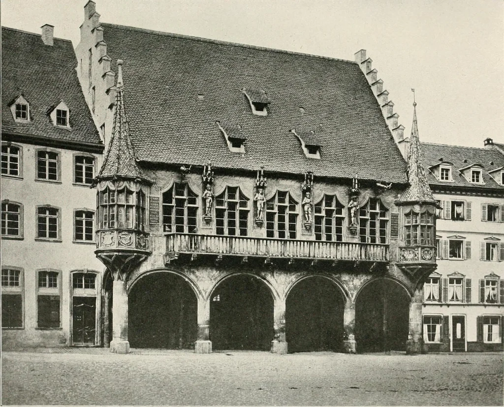 An illustration from Deutsche Baukunst des Mittelalters und der Renaissance : Old German architecture: Ancienne architecture Allemande, 1920, leaf 58