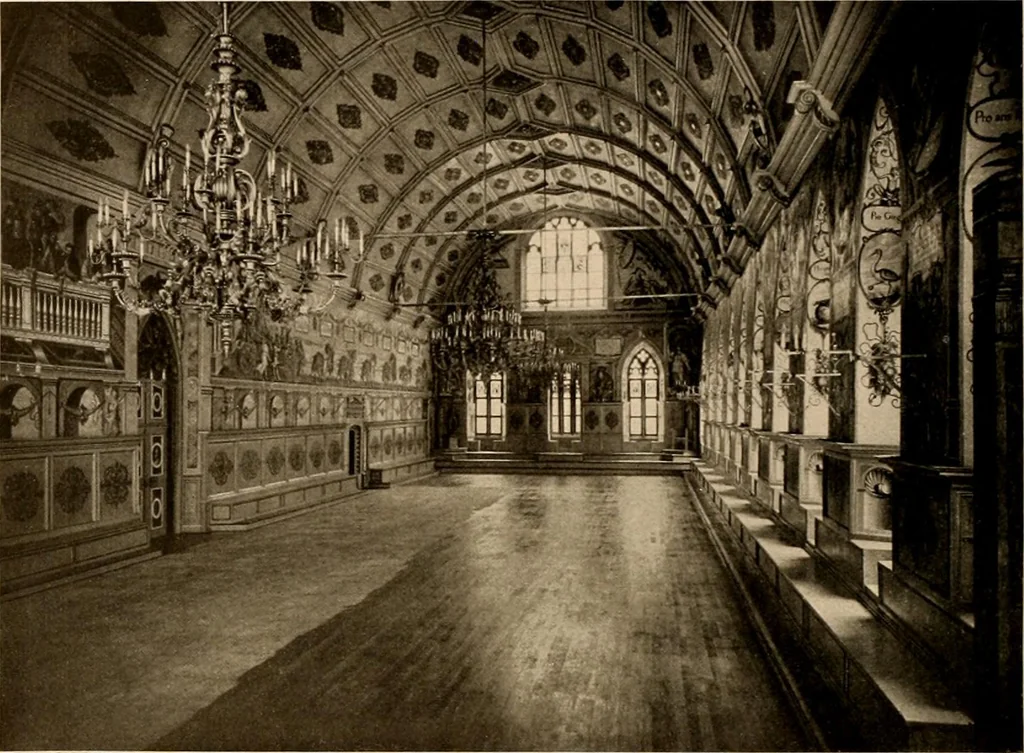 An illustration from Deutsche Baukunst des Mittelalters und der Renaissance = old German architecture, 1922, leaf 105