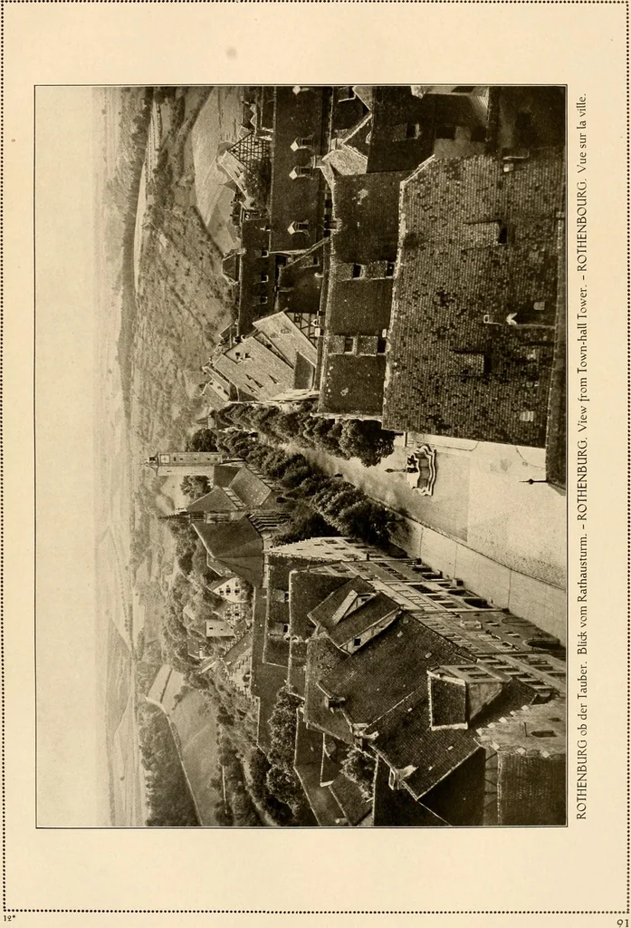 An illustration from Deutsche Baukunst des Mittelalters und der Renaissance = old German architecture, 1922, leaf 118