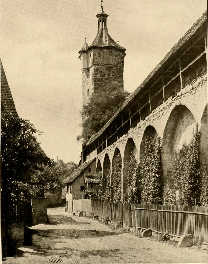 An illustration from Deutsche Baukunst des Mittelalters und der Renaissance = old German architecture, 1922, leaf 122