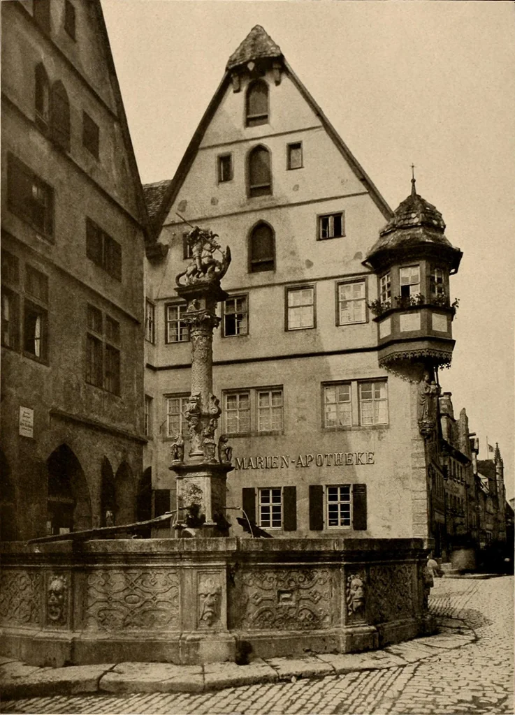 An illustration from Deutsche Baukunst des Mittelalters und der Renaissance = old German architecture, 1922, leaf 123