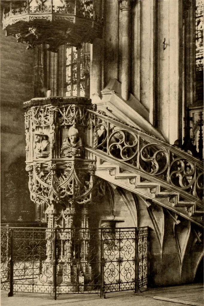 An illustration from Deutsche Baukunst des Mittelalters und der Renaissance = old German architecture, 1922, leaf 139