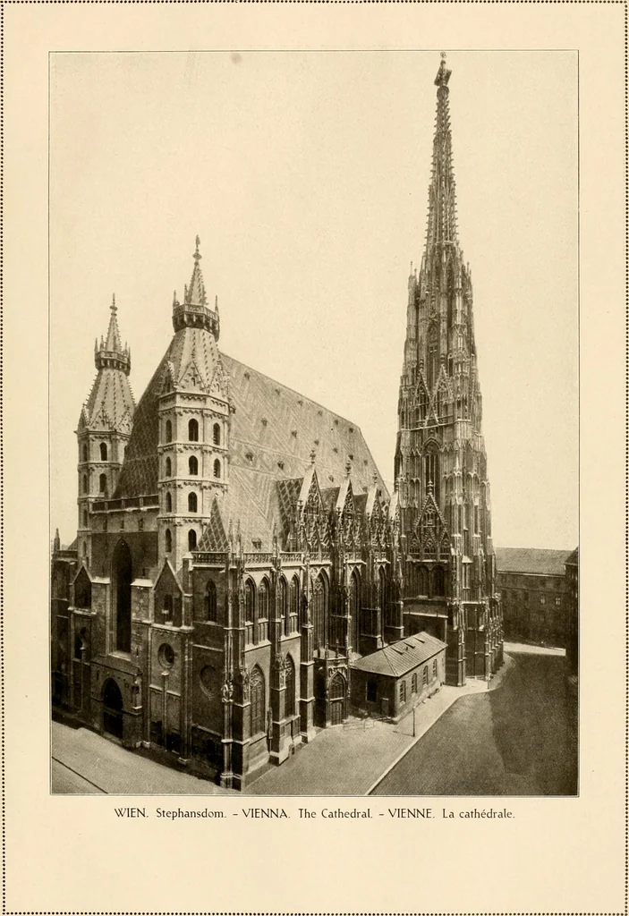 An illustration from Deutsche Baukunst des Mittelalters und der Renaissance = old German architecture, 1922, leaf 140