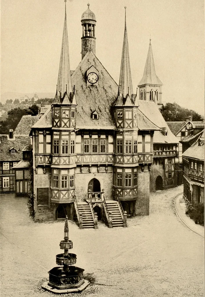 An illustration from Deutsche Baukunst des Mittelalters und der Renaissance = old German architecture, 1922, leaf 196
