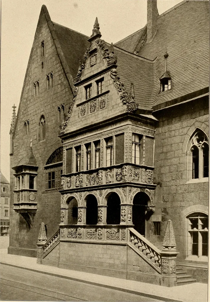 An illustration from Deutsche Baukunst des Mittelalters und der Renaissance = old German architecture, 1922, leaf 208