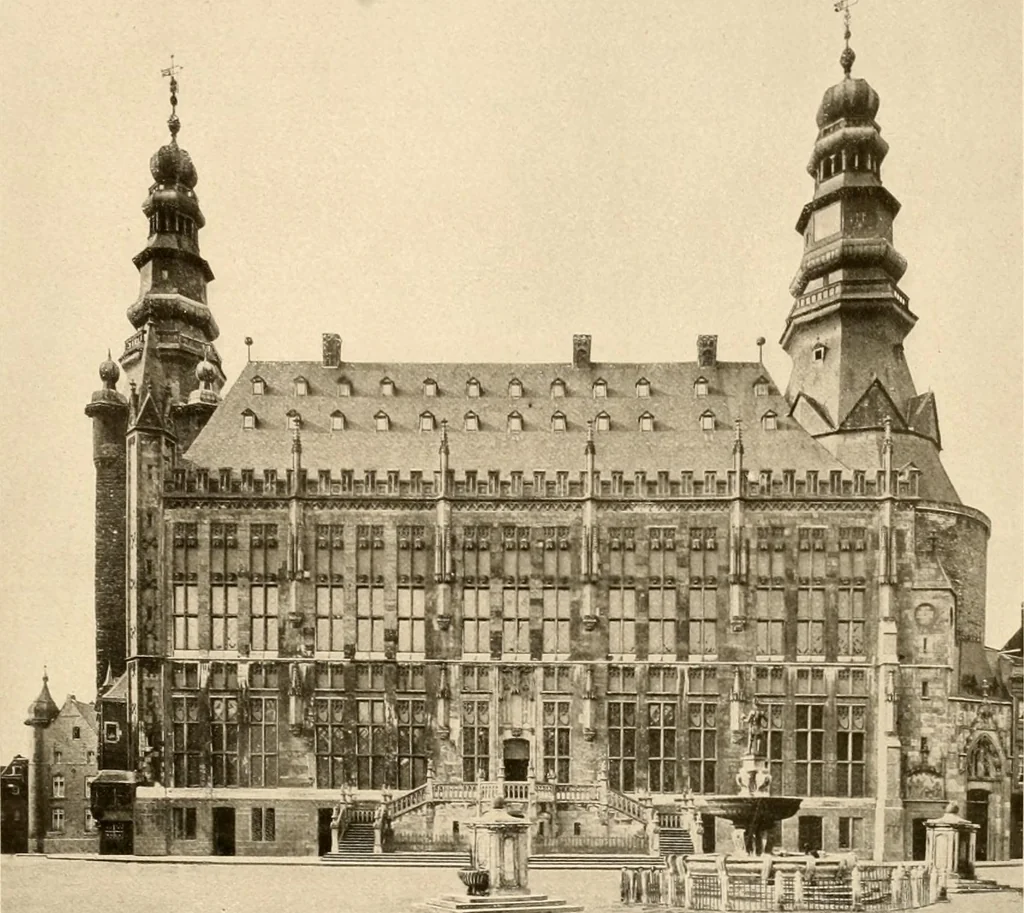 An illustration from Deutsche Baukunst des Mittelalters und der Renaissance = old German architecture, 1922, leaf 24