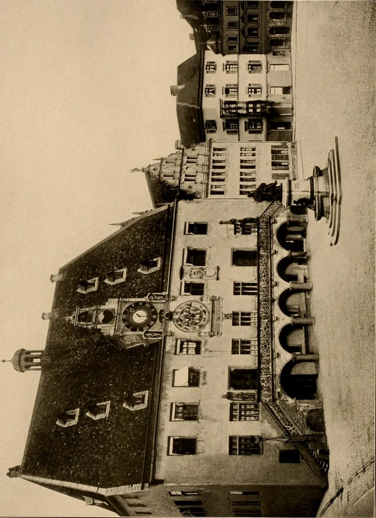 An illustration from Deutsche Baukunst des Mittelalters und der Renaissance = old German architecture, 1922, leaf 99